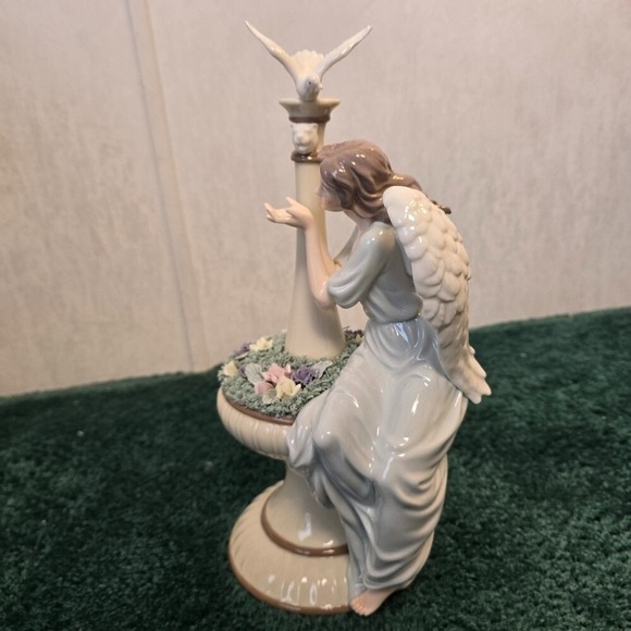 Porcelin Angel Grandeur Noel Collector Edition 2002 Christmas Holiday Decor NWOT - Picture 5 of 15